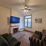 Spacious Luxury 2 Bed Appartement