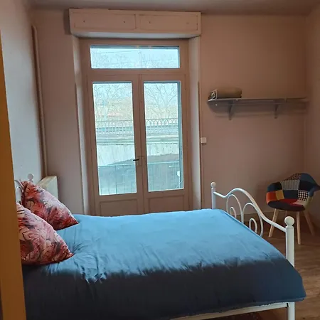 Spacious Luxury 2 Bed Carcassonne