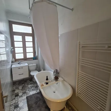 Spacious Luxury 2 Bed Апартаменти