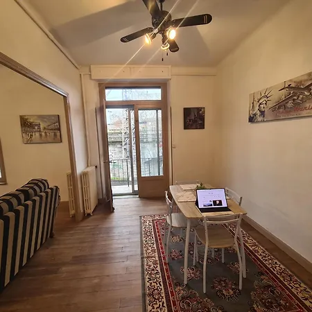 Spacious Luxury 2 Bed Апартаменти *