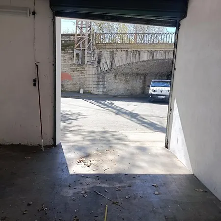 Spacious Luxury 2 Bed Διαμέρισμα