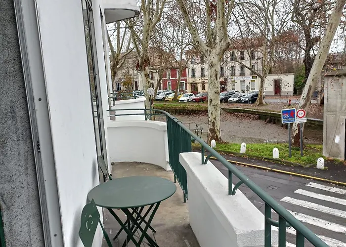 Spacious Luxury 2 Bed * Каркассон